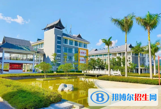 2022西雙版納傣族自治州高職院校排名（校友會(huì))