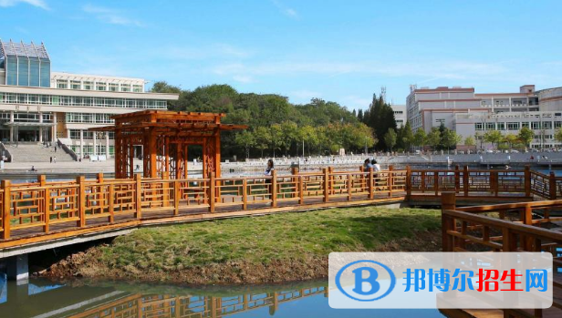 2022信陽(yáng)市大學(xué)排名（校友會(huì))