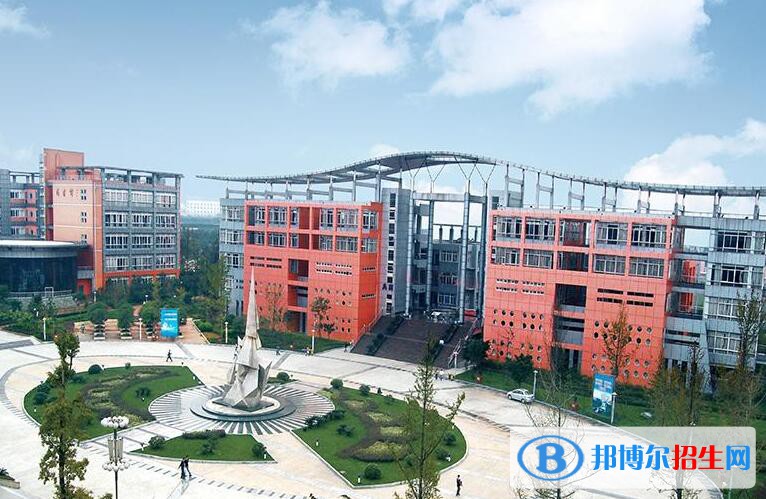 四川2023年初中生可以上的計算機(jī)學(xué)校