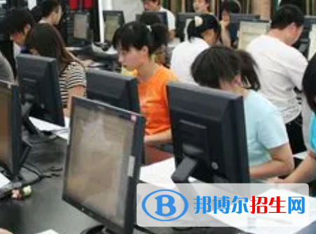 廣東2023年現(xiàn)在上計(jì)算機(jī)學(xué)校學(xué)啥好