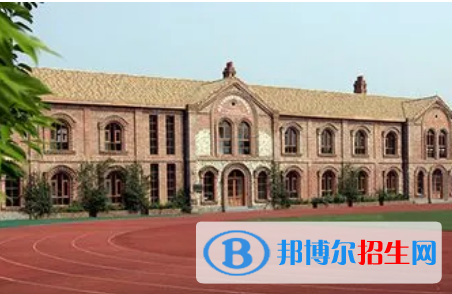 四川國(guó)際標(biāo)榜職業(yè)學(xué)院