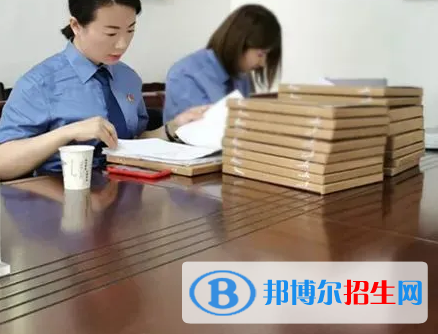 行政執(zhí)行專(zhuān)業(yè)好嗎?(行政執(zhí)行專(zhuān)業(yè))