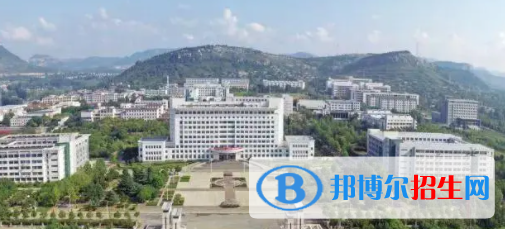棗莊學(xué)院是不是雙一流大學(xué)嗎？