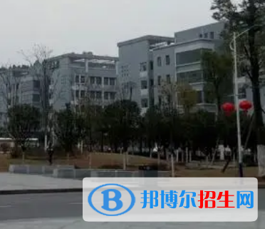 婁底一中2022錄取分?jǐn)?shù)線 (2023參考)