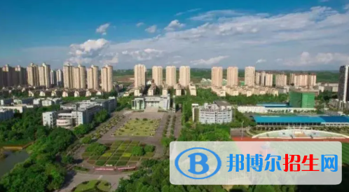 重慶文理學(xué)院是不是雙一流大學(xué)？