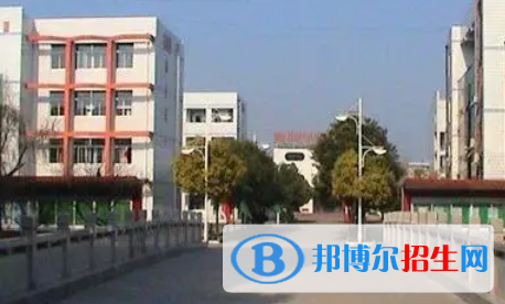 如皋市搬經(jīng)中學(xué)2022錄取分數(shù)線（2023參考）