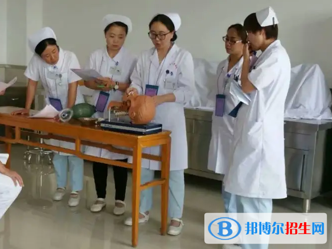 重慶2023年女生讀中專學(xué)校學(xué)什么好