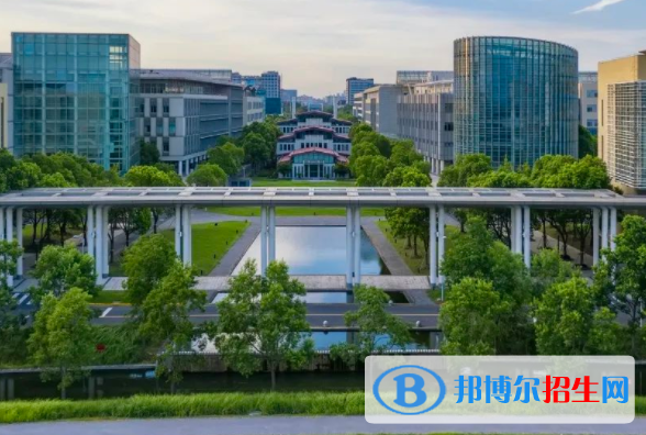 上?？萍即髮W(xué)是不是雙一流大學(xué)？