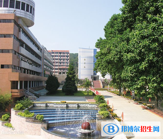福建工業(yè)學(xué)校2023年學(xué)費(fèi)、收費(fèi)多少