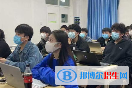 廣東2023年初中生上計算機(jī)學(xué)校好嗎