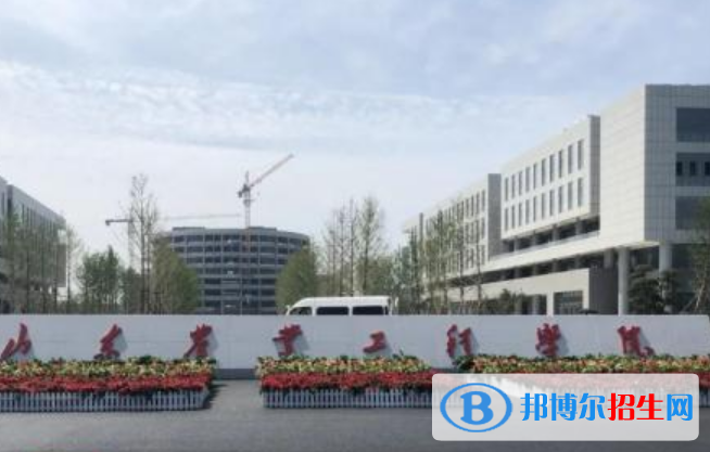山東農(nóng)業(yè)工程學(xué)院是不是雙一流大學(xué)？ 