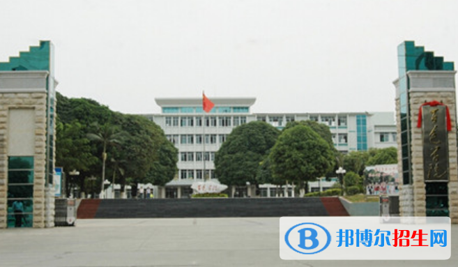 百色學(xué)院是不是雙一流大學(xué)？