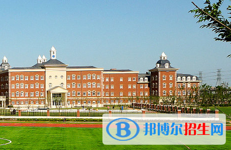 上海惠靈頓國(guó)際學(xué)校初中部2023年報(bào)名時(shí)間2