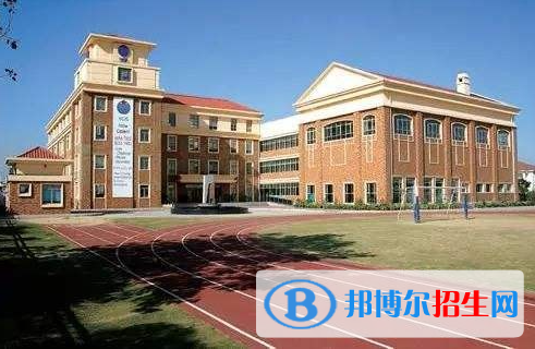 上海惠靈頓國際學(xué)校初中部2023年入學(xué)考試2