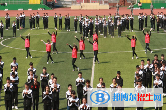 重慶市榮昌縣職業(yè)教育中心2023年報名條件、招生要求、招生對象