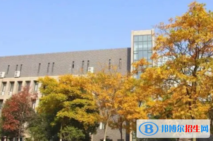 安徽藝術(shù)學(xué)院是不是雙一流大學(xué)？