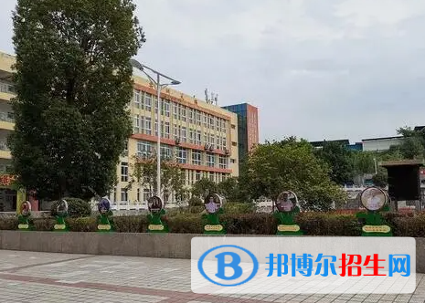 重慶市豐都縣職業(yè)教育中心2023年有哪些專(zhuān)業(yè)