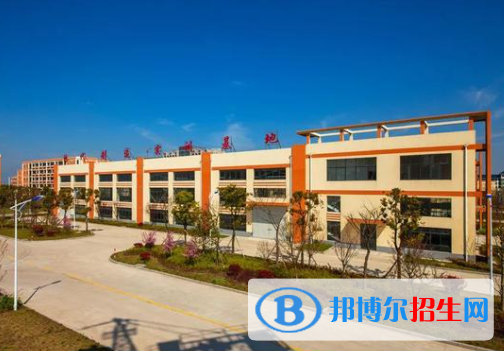 江蘇省如東中等專業(yè)學(xué)校2023年學(xué)費、收費多少