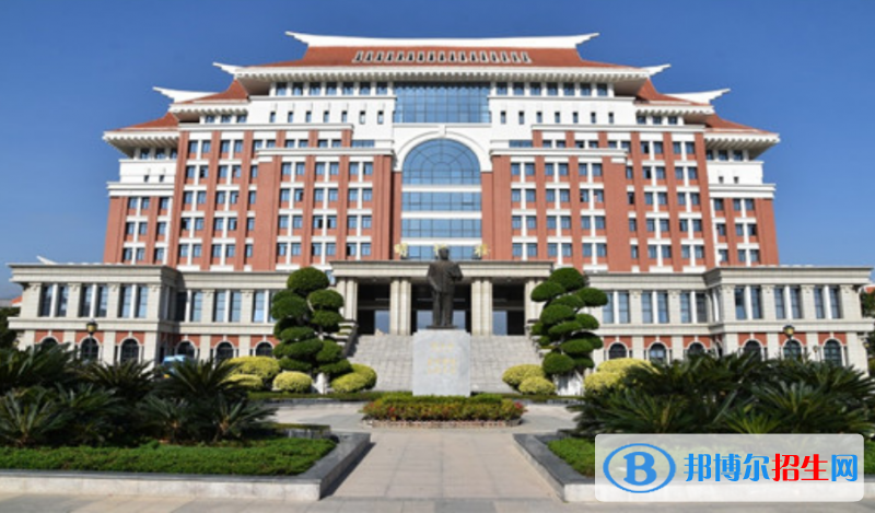 仰恩大學是幾本？是985和211嗎？