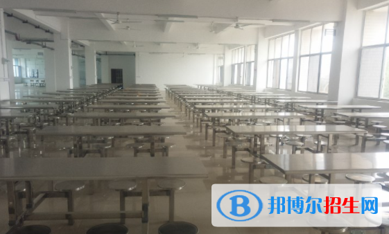 江蘇省張家港中等專業(yè)學校2023年宿舍條件