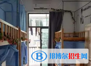 江蘇通州職業(yè)高級中學(xué)2023年宿舍條件