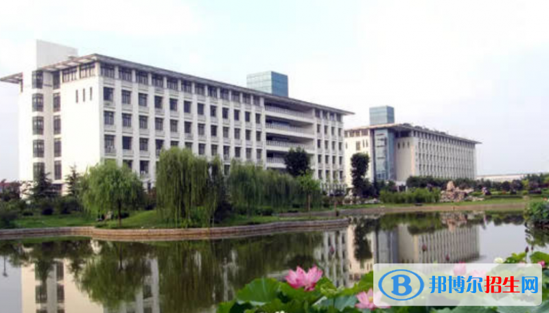 合肥師范學(xué)院是幾本？是985和211嗎？