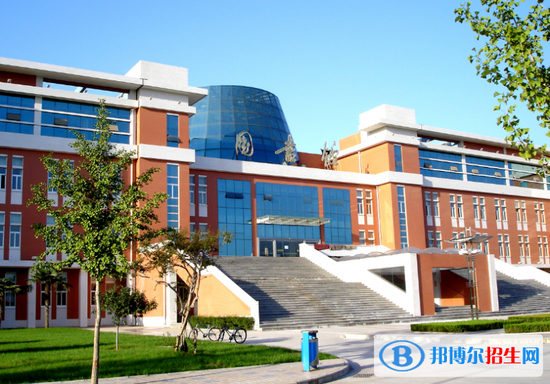 貴陽信息科技學(xué)院是幾本？是985和211嗎？