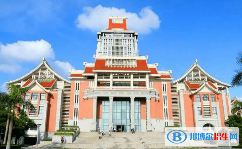 集美大學(xué)是幾本？是985和211嗎？