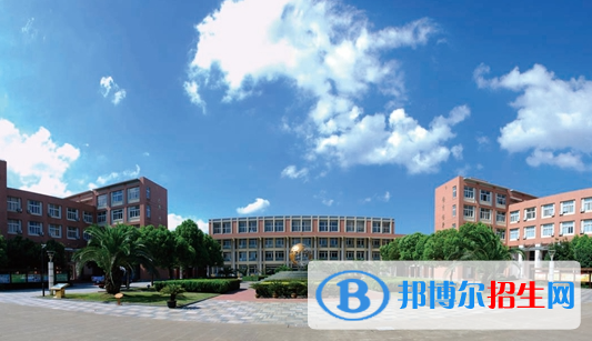 鎮(zhèn)海龍賽中學(xué)2022錄取分?jǐn)?shù)線（2023參考）