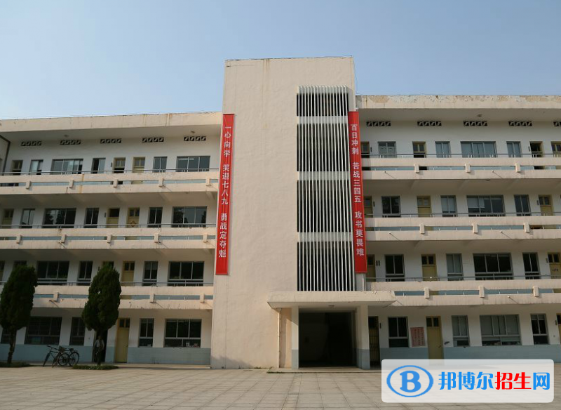 江山濱江高級(jí)中學(xué)2022錄取分?jǐn)?shù)線（2023參考）