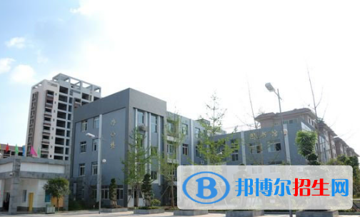 2023萬源大竹河職業(yè)中學(xué)多少錢(學(xué)費(fèi)明細(xì))