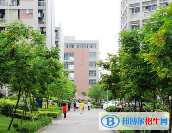2023廣東省國防科技技師學院多少錢(學費明細)