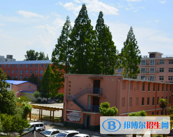 2023陜西機(jī)械高級(jí)技工學(xué)校地址在哪里，哪個(gè)地區(qū)，哪個(gè)城市?