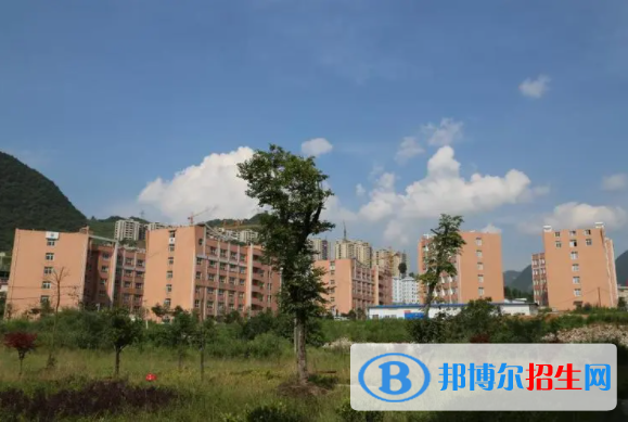 2023六盤水市理工職業(yè)技術(shù)學(xué)校招生計(jì)劃 招生人數(shù)是多少(附要求、條件、對象)