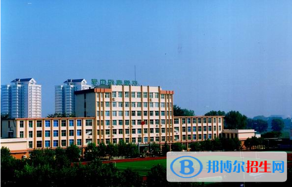 山東省濟(jì)鋼高級(jí)中學(xué)2022錄取分?jǐn)?shù)線（2023參考）