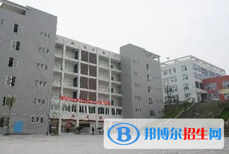 2023四川自貢市高級技工學(xué)校多少錢(學(xué)費(fèi)明細(xì))