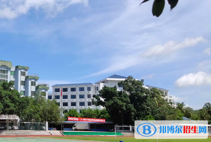 2023三亞市榆林八一中學(xué)招生計(jì)劃 招生人數(shù)是多少(附要求、條件、對象)