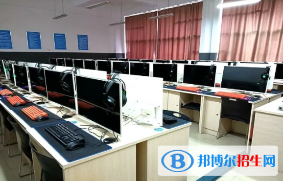2023貴州首鋼水鋼技師學(xué)院經(jīng)開(kāi)校區(qū)招生計(jì)劃 招生人數(shù)是多少(附要求、條件、對(duì)象)