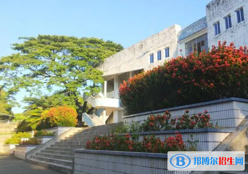 2023南開大學(xué)附中儋州市第一中學(xué)招生簡章