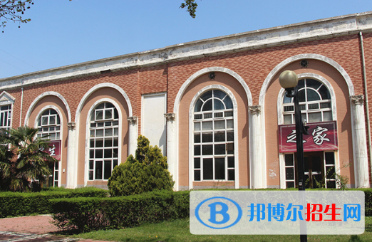 西安交通運輸學(xué)校地址在哪里，哪個地區(qū)，哪個城市?