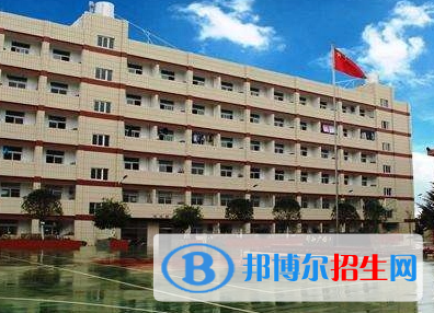2023內(nèi)江市高級技工學(xué)校多少錢(學(xué)費明細(xì))