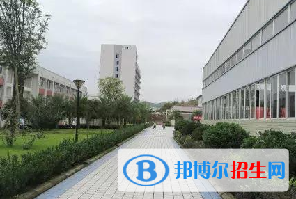 2023南充技師學(xué)院招生計劃 招生人數(shù)是多少(附要求、條件、對象)