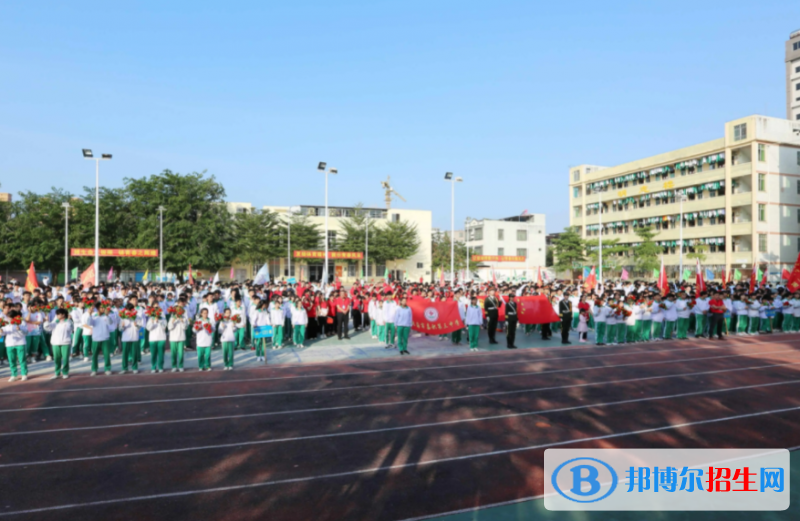 2023瓊海市嘉積第三中學(xué)多少錢(學(xué)費(fèi)明細(xì))