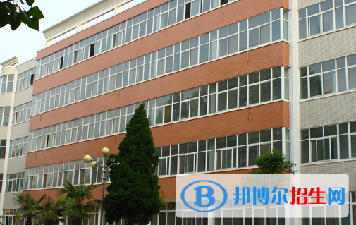 中牟縣職業(yè)中等專業(yè)學校地址在哪里，哪個地區(qū)，哪個城市?