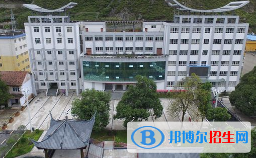 2023甘孜中專學(xué)校有哪些  甘孜中專學(xué)校名單一覽表