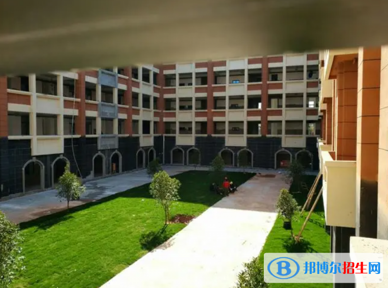 2023華東師范大學(xué)澄邁實(shí)驗(yàn)中學(xué)招生計(jì)劃 招生人數(shù)是多少(附要求、條件、對象)