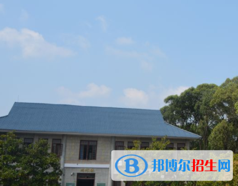 2023機(jī)械制造技術(shù)專業(yè)的四川中職學(xué)校有哪些？