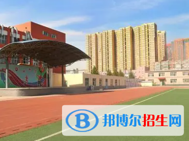 石家莊市美華藝術(shù)高級職業(yè)中學(xué)地址在哪里，哪個地區(qū)，哪個城市?