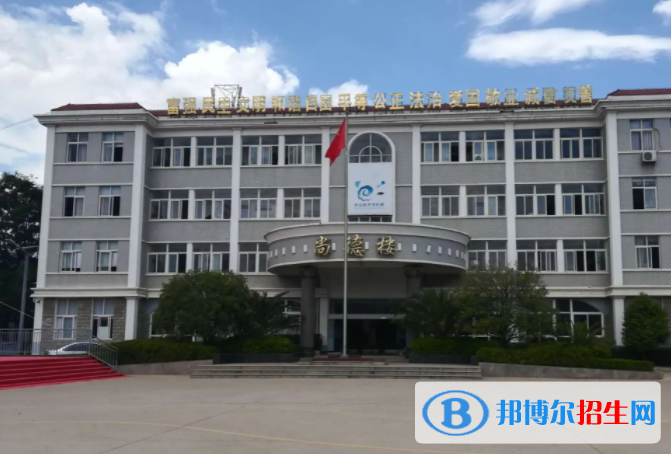 2024昆明排名前五的公辦職業(yè)中學(xué)名單