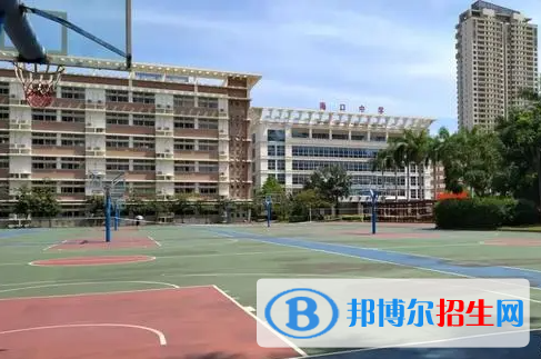 2023?？谥袑W(xué)多少錢(學(xué)費(fèi)明細(xì))